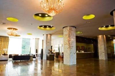 Lake Hills Bugok Resort Changnyeong Exterior foto